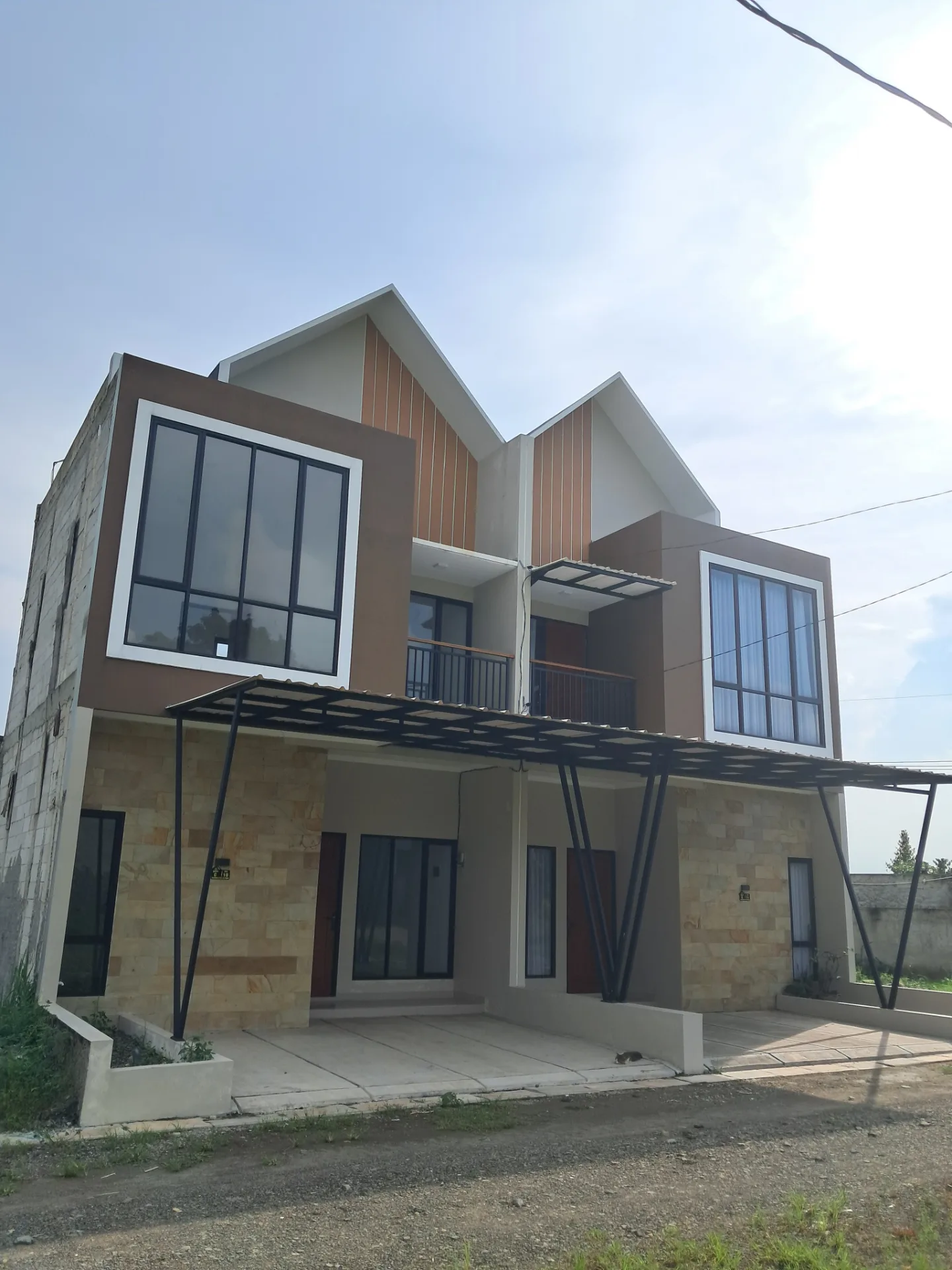 Tandjung Hills Tipe 2 Lantai